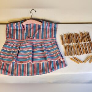 Vintage Hanging Striped Laundry Clothes Pin Bag & 25 Clothes Pins And Hanger